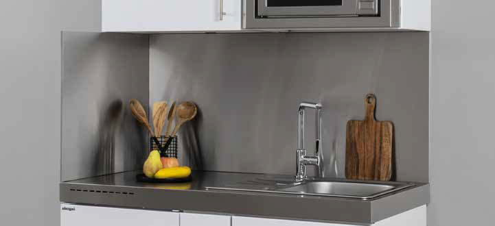 Rückwände und Seitenwände